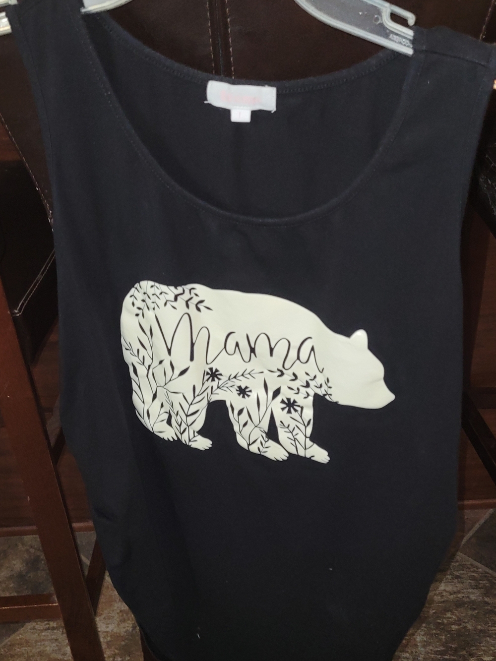 Mama Bear Graphic Tank - Navy with Cream Bear